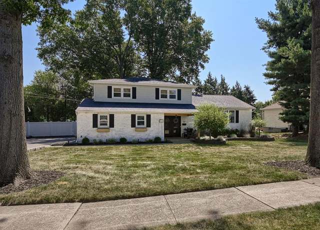 Property at 52 Camillo Dr, Wayne, NJ 07470, 4 beds, 2.5 baths
