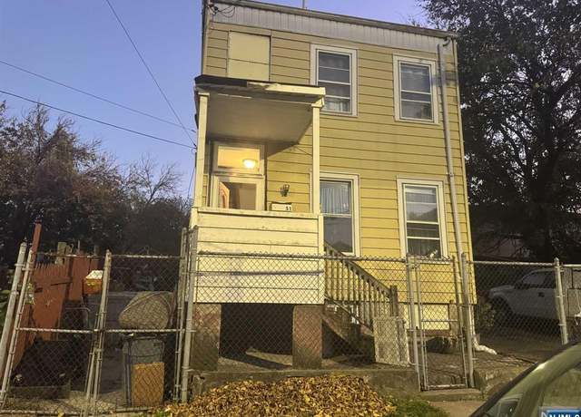 Property at 53 Hillman St, Paterson, NJ 07522, 3 beds, 1.5 baths