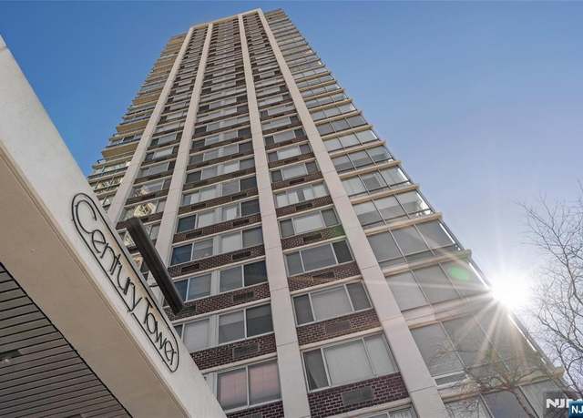 Property at 1600 Parker Ave Unit 21B, Fort Lee, NJ 07024, 2 beds, 2 baths
