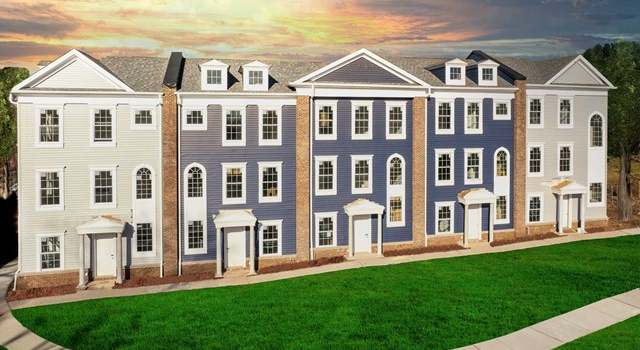Photo of 20 Parkside Ln, Teaneck, NJ 07666