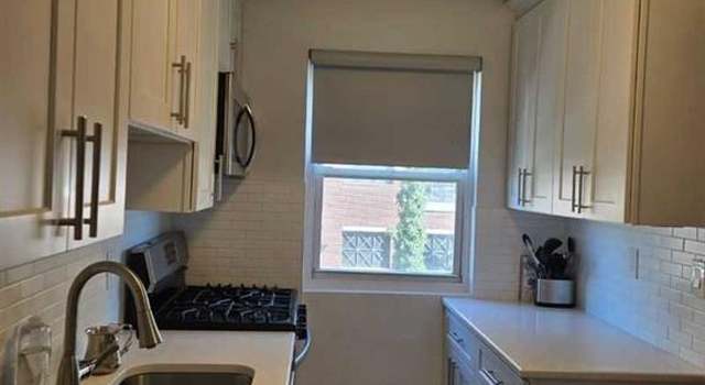 Photo of 1483 W Terrace Cir #5, Teaneck, NJ 07666