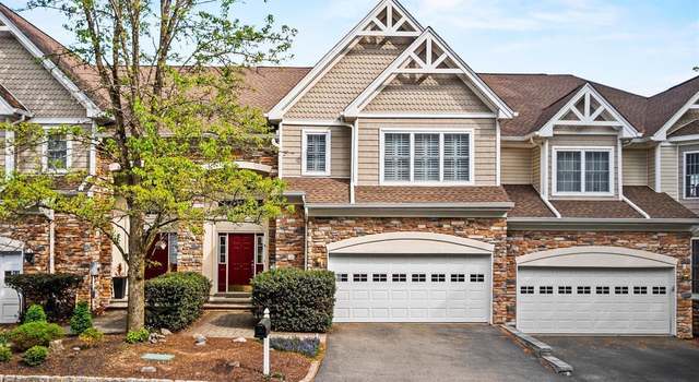 Photo of 4 Shadow Ln, Oakland, NJ 07436
