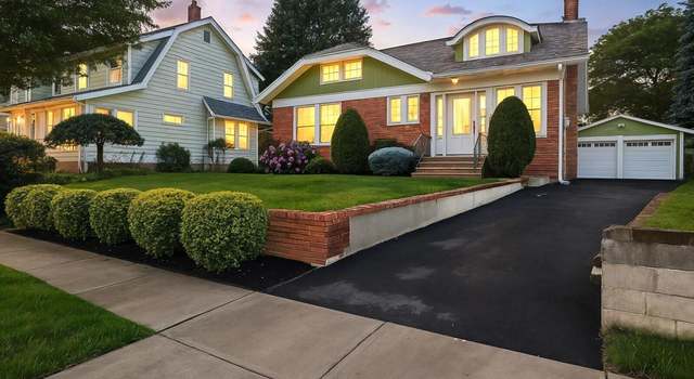 Photo of 206 Eastern Way, Rutherford, NJ 07070