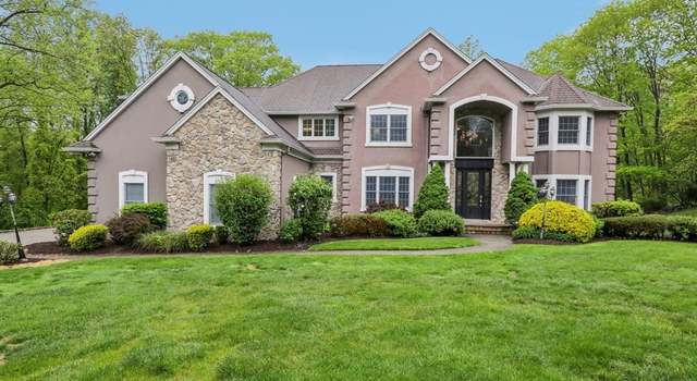 Photo of 15 Amira Ln, Kinnelon Borough, NJ 07405