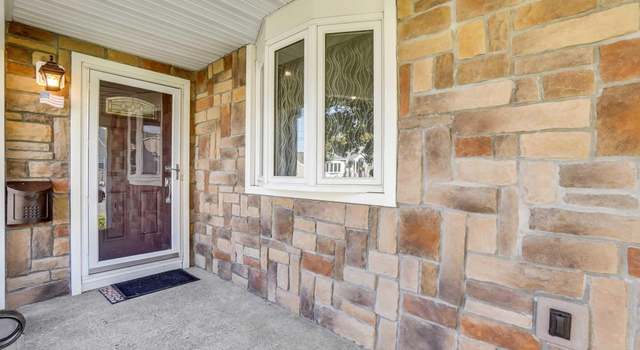 Photo of 30 Woodcrest Ln, Nutley, NJ 07110