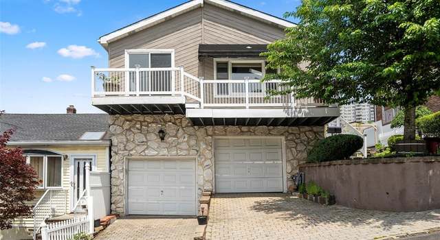 Photo of 429 Elizabeth St, Fort Lee, NJ 07024