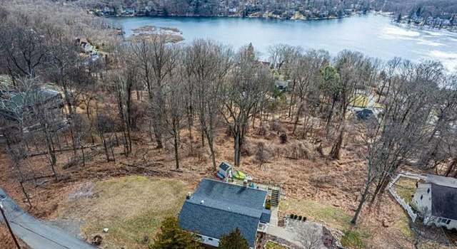 Photo of 110 Hillcrest Dr, Denville Township, NJ 07834