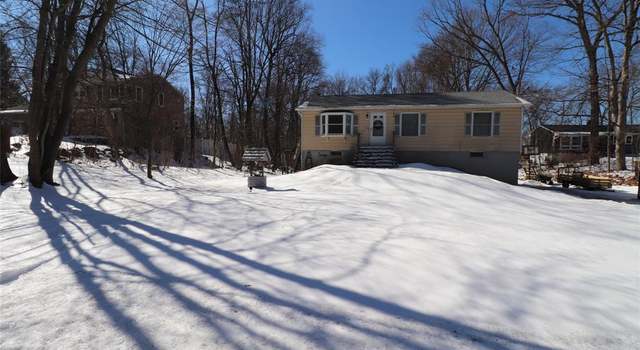 Photo of 27 Longview Ln, Hamburg, NJ 07419