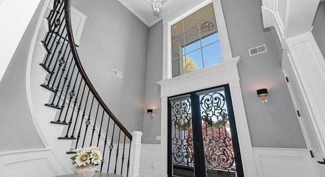 Photo of 12 Cortland Pl, Cliffside Park, NJ 07010