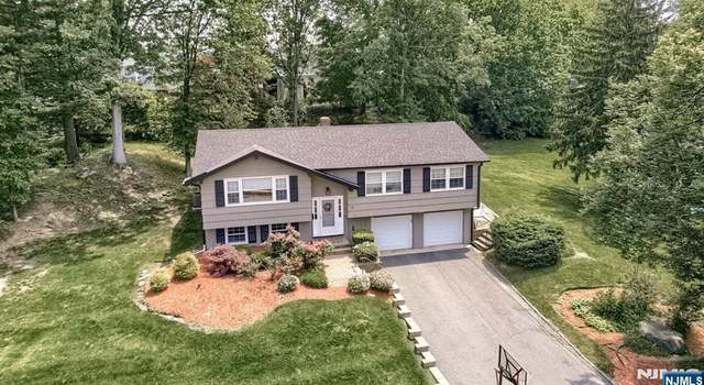 Photo of 7 Knight Rd, Wayne, NJ 07470