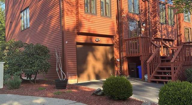 Photo of 15 Sherry Ln, Saddle Brook, NJ 07663