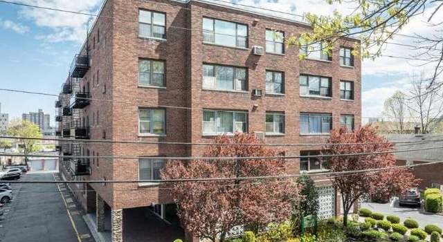 Photo of 275 Hoym St Unit 3E, Fort Lee, NJ 07024