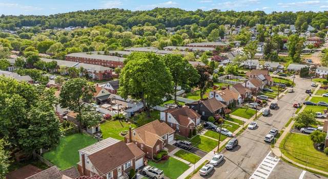 Photo of 15 Carrelton Dr, Paterson, NJ 07522