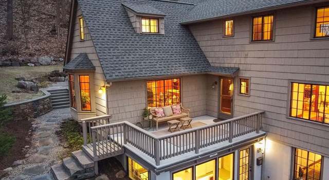 Photo of 16 Mountainside Park Ter, Montclair, NJ 07043