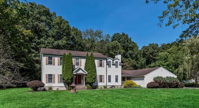 Photo of 11 Tanglewood Dr, Lafayette, NJ 07848