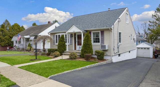 Photo of 101 Pasadena Pl, Hawthorne, NJ 07506