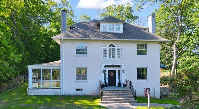Photo of 210 Pompton Ave, Pompton Lakes, NJ 07442