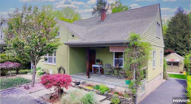 Photo of 9 Walnut St, Montvale, NJ 07645