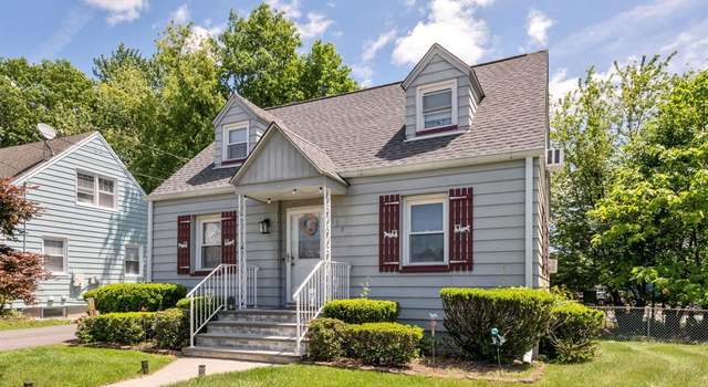 Photo of 139 Cliff St, Haledon, NJ 07508