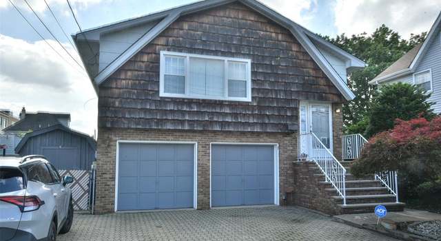Photo of 102 Parkview Ave, Elmwood Park, NJ 07407