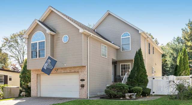 Photo of 272 Rockland Ave, Norwood, NJ 07648