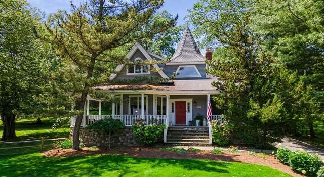Photo of 1043 Westwood Ave, Old Tappan, NJ 07675