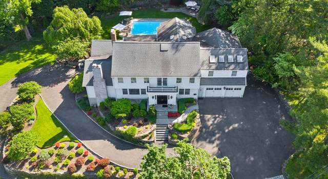 Photo of 35 Mayflower Dr, Tenafly, NJ 07670