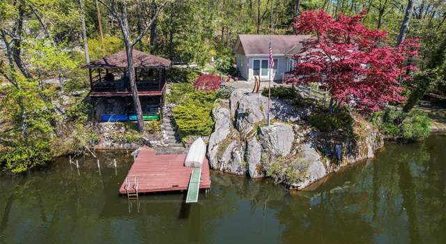 Photo of 60 Leach Dr, Bloomingdale, NJ 07403