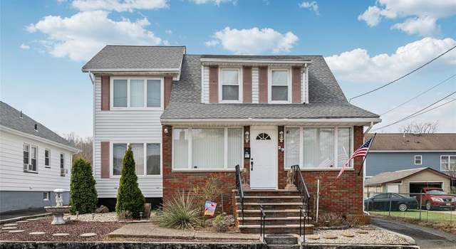 Photo of 29 Pleasant Ave, Little Falls, NJ 07424