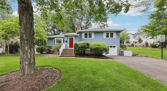 Photo of 21 Valley Forge Way, Ho Ho Kus, NJ 07423