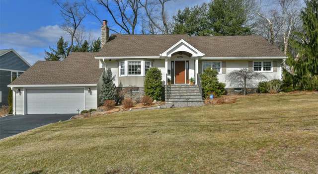 Photo of 122 Colonial Rd, Emerson, NJ 07630