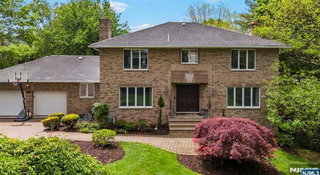 Photo of 250 Parsells Ln, Closter, NJ 07624