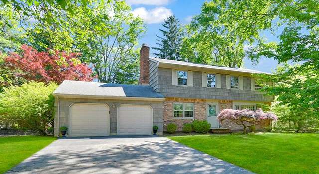 Photo of 10 Brandywine Pl, Oakland, NJ 07436