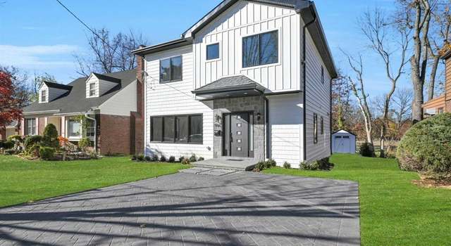 Photo of 986 Wilson Ave, Teaneck, NJ 07666