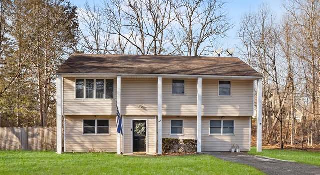 Photo of 8 Crescent Rd, Sussex, NJ 07821