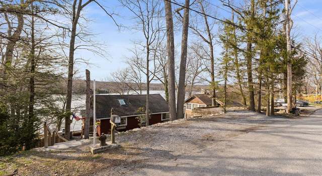 Photo of 1001 Lakeside Dr, Vernon, NJ 07422