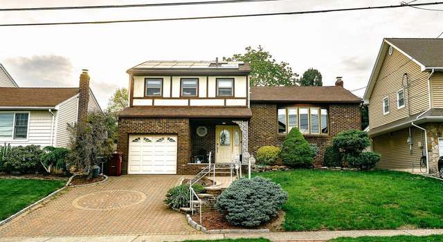 Photo of 29 Hickory Rd, Nutley, NJ 07110