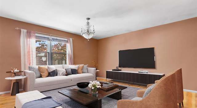 Photo of 1036 Maple Ave, Ridgefield, NJ 07657