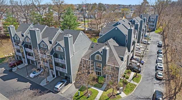 Photo of 34 Triumph Ct Unit A, East Rutherford, NJ 07073
