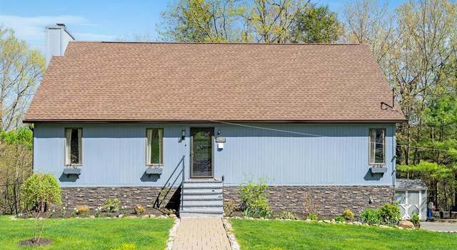 Photo of 40 Kinswood Rd, West Milford, NJ 07421