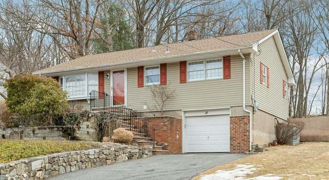 Photo of 74 Taylortown Rd, Montville Township, NJ 07045