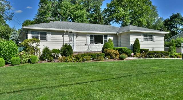 Photo of 265 Colonial Blvd, Township Of Washington, NJ 07676