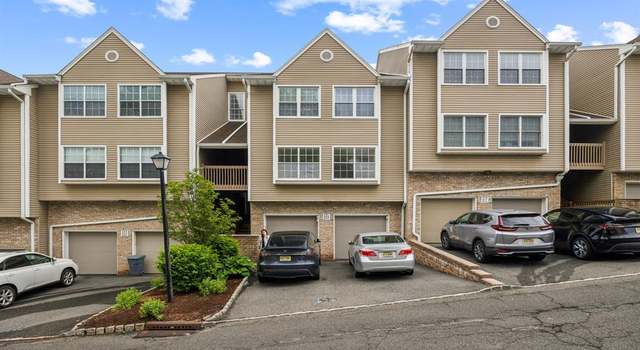 Photo of 520 Windsor Dr, Palisades Park, NJ 07650