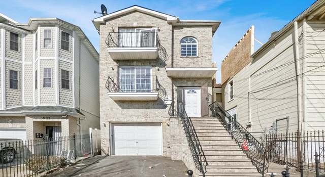 Photo of 631 Hunterdon St, Newark, NJ 07108