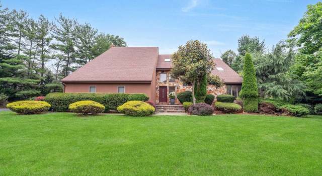 Photo of 628 Old Mill Rd, Franklin Lakes, NJ 07417