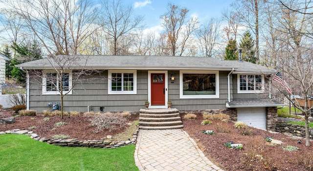 Photo of 41 Wenonah Ave, Oakland, NJ 07436