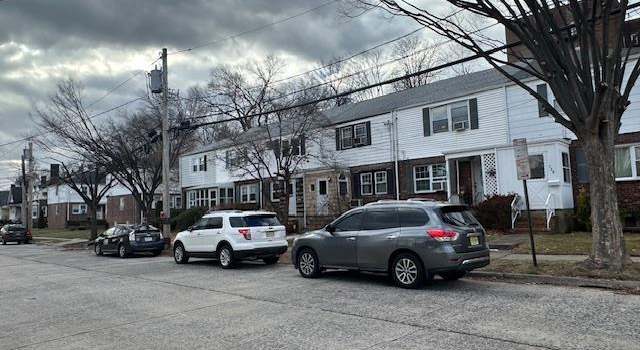 Photo of 724 Chestnut Ave #724, Teaneck, NJ 07666