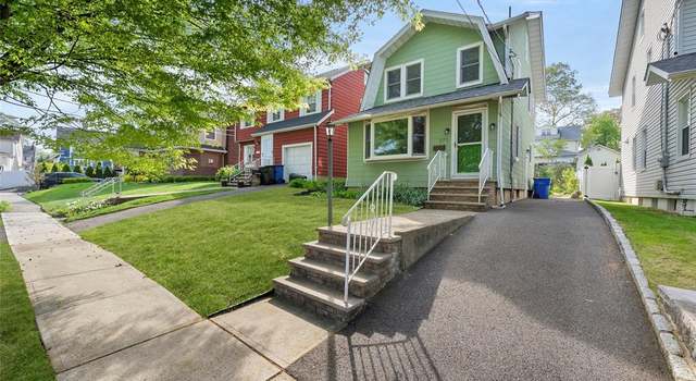 Photo of 272 Van Winkle Pl, Rutherford, NJ 07070