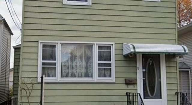 Photo of 8 Lincoln Pl, East Rutherford, NJ 07073