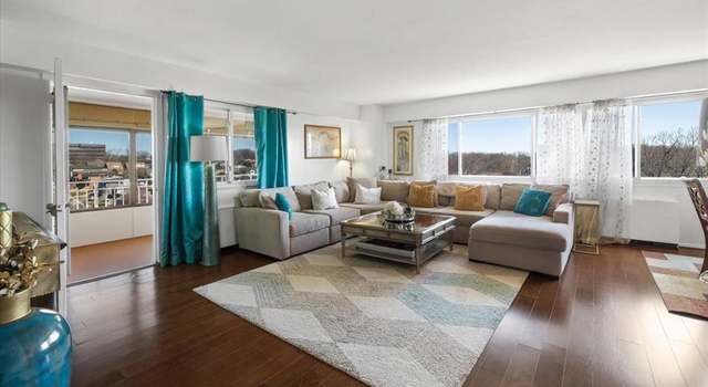 Photo of 2185 Lemoine Ave Unit 7i, Fort Lee, NJ 07024